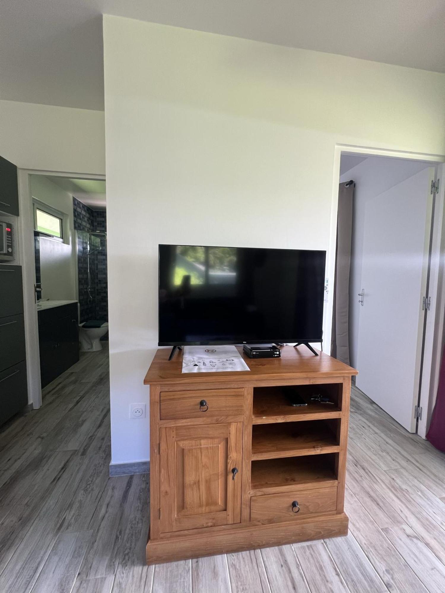 Apara Feti'A - Mirimiri Lodge Tevaitoa 外观 照片